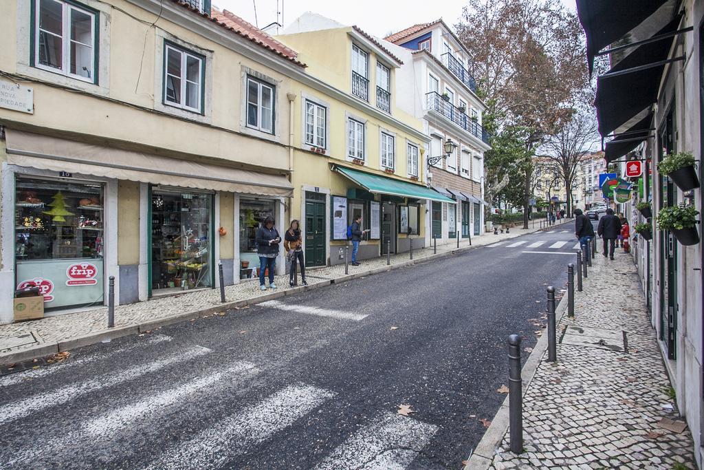 Flores - 22668Al Lisboa المظهر الخارجي الصورة
